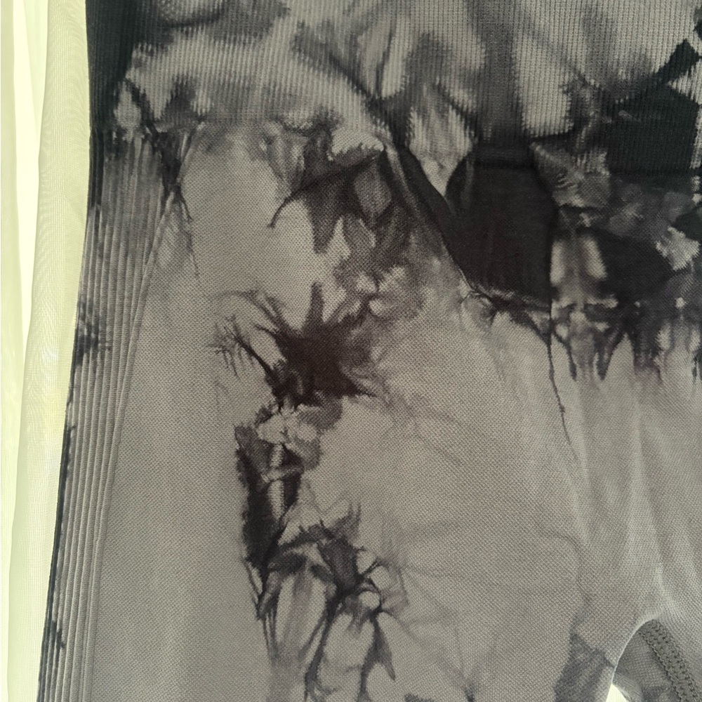 SHEIN Black and Gray Tie-Dye Leggings